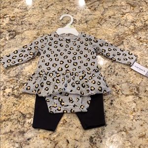 New Carter’s Baby Girl Leopard Ruffled Set